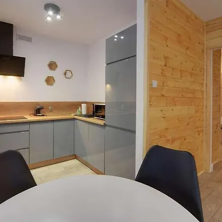 Oliwia * 스클라르스카포렘바